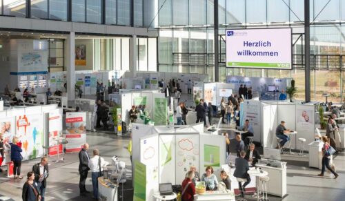 Eine Ausstellung begleitete den AAL Kongress in Karlsruhe. (Foto: Karlsruher Messe)