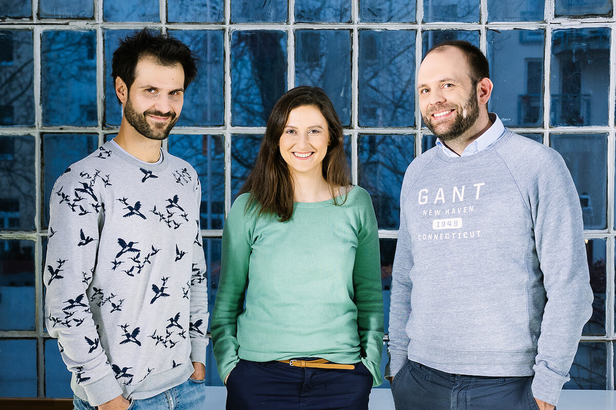 Das Aidhere-Gründerteam (v.l.): Dr. Tobias Lorenz, Dr. Nora Mehl und Henrik Emmert (Foto: Aidhere)