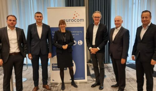 Vorstand und Geschäftsführung der Eurocom (v. l.): Vorsitzender Jürgen Gold (Julius Zorn GmbH), Stefan Geiselbrechtinger (Oped), Eurocom-Geschäftsführerin Oda Hagemeier, Walter Michael Leuthe (Sporlastic), Michael Ullrich (Bauerfeind), Dirk Treiber (Medi). (Foto: Eurocom)