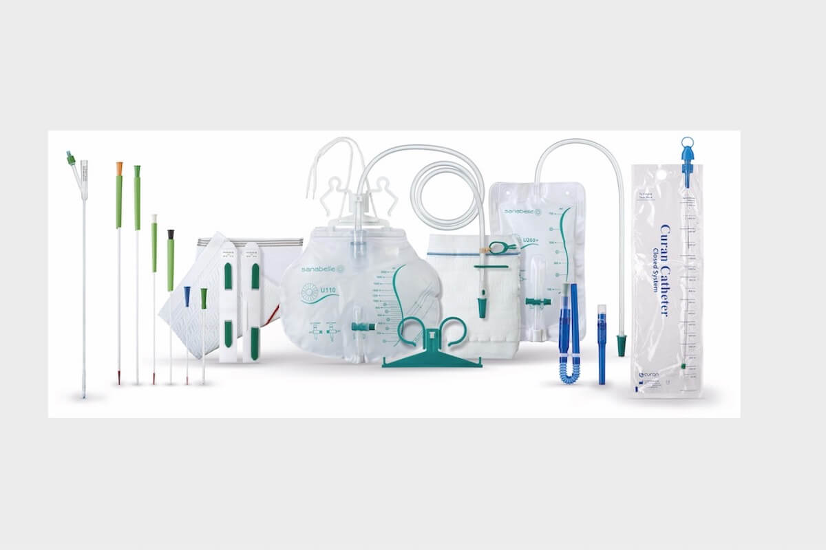 FresuCare Services unterstützt Betroffene von Harninkontinenz und Blasenfunktionsstörungen von der Entlassung aus der Klinik in den ambulanten Bereich mit Produkten der Marke Sanabelle. (Foto: Fresenius Kati Deutschland)