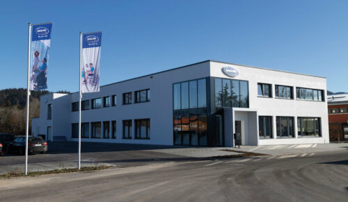 Die Firmenzentrale von Invacare in Isny. (Foto: Invacare)