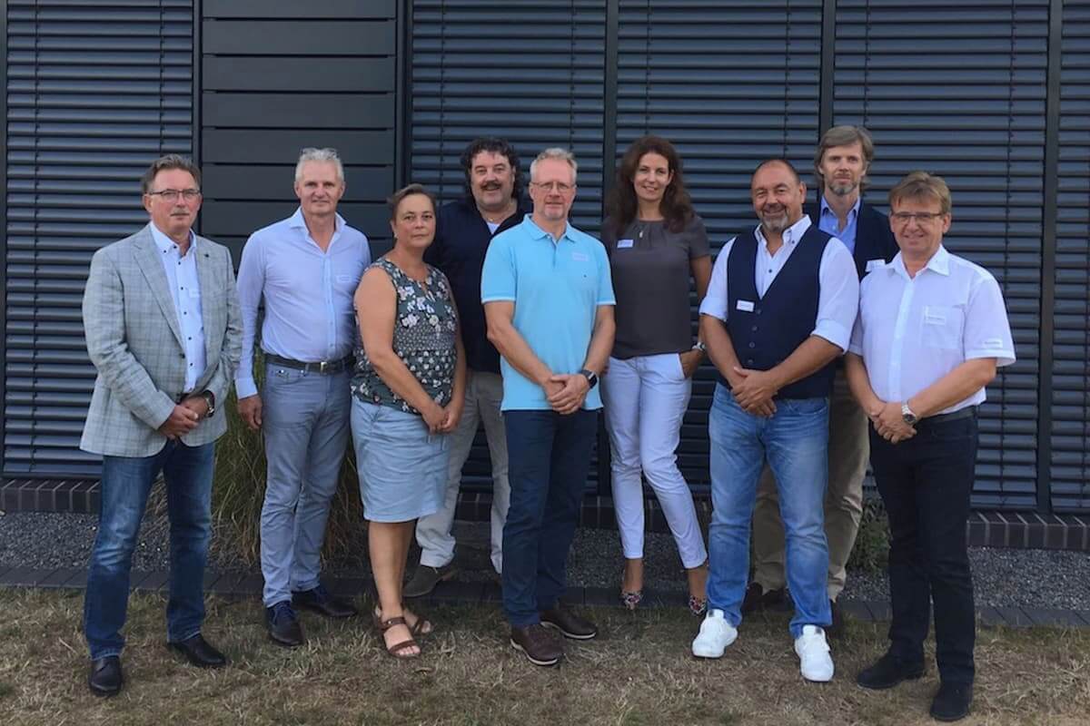 Der neue Aufsichtsrat der Nowecor AG (v.l.): Heinz Richter, Jens Bohmhoff, Lene Schindeler, Hartmut Böer, Matthias Jan Steen, Heike Lehmkuhl, Jörg Heinecke, Thomas Reimann, Markus Wittlich. (Foto: Nowecor)