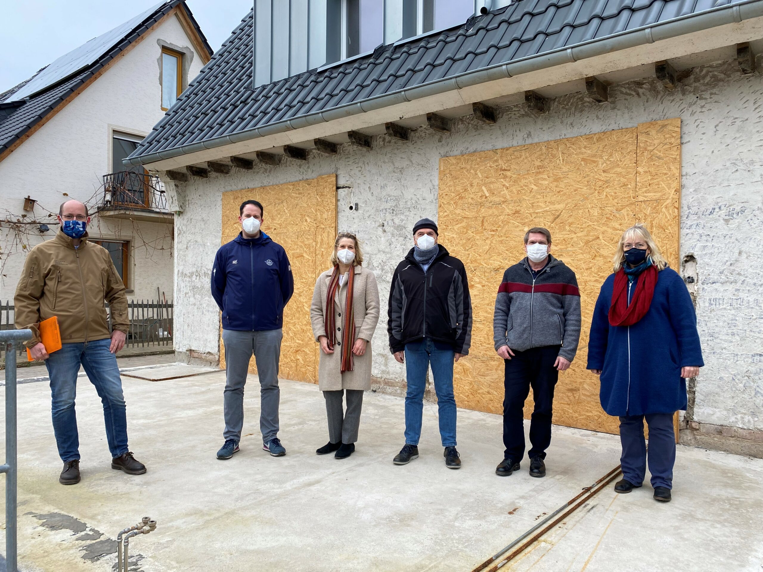 Ottobock Global Foundation und Lebenshilfe besuchen betroffene Familien. (Foto:  Ottobock)