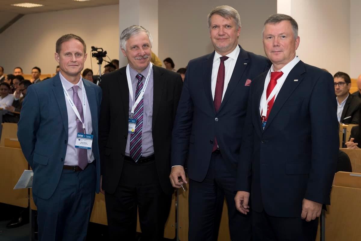Haben das Global Educators Meeting gemeinsam eröffnet: Bryan Malas, Prof. Dr. Friedbert Kohler (beide ISPO), Prof. Dr. Frank Albe (PFH) und Prof. Dr. Bernhard Greitemann. (Foto: PFH)