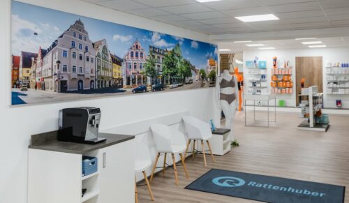 In neuem Glanz: das Sanitätshaus Rattenhuber in Ingolstadt (Foto: OBV Storedesign)