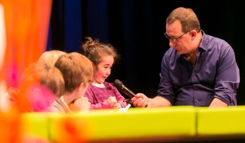 Die Beteiligung vieler Eltern und Kinder wird als Wissensgewinn für jede Fachdisziplin verstanden. (Foto: rehaKIND e.V.)