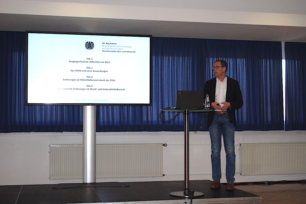 Dr. Roy Kühne auf der Expolife in Kassel. (Foto: Redaktion)