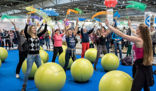 Mitmach-Aktion auf der Therapie Leipzig. (Foto: Leipziger Messe / Uwe Frauendorf)