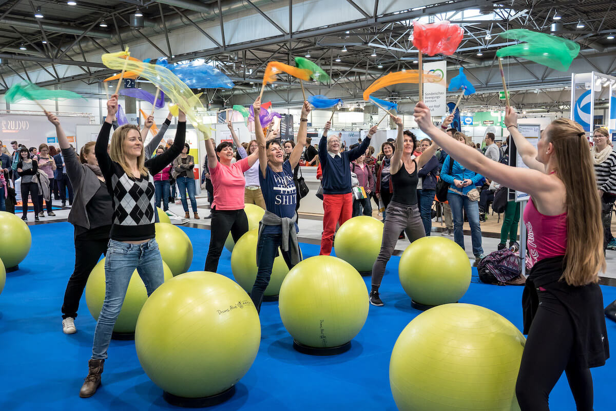 Mitmach-Aktion auf der Therapie Leipzig. (Foto: Leipziger Messe / Uwe Frauendorf)