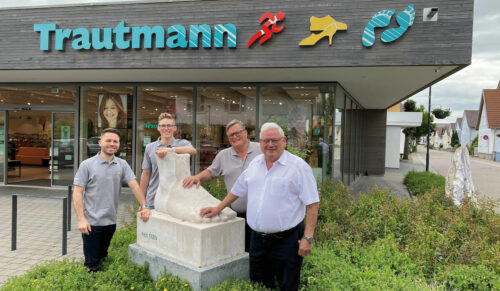 Die Liebe zum Schuh verbindet drei Generationen (v.l.): Jan, Matthias jun., Matthias und Martin Trautmann  (Foto: Trautmann)