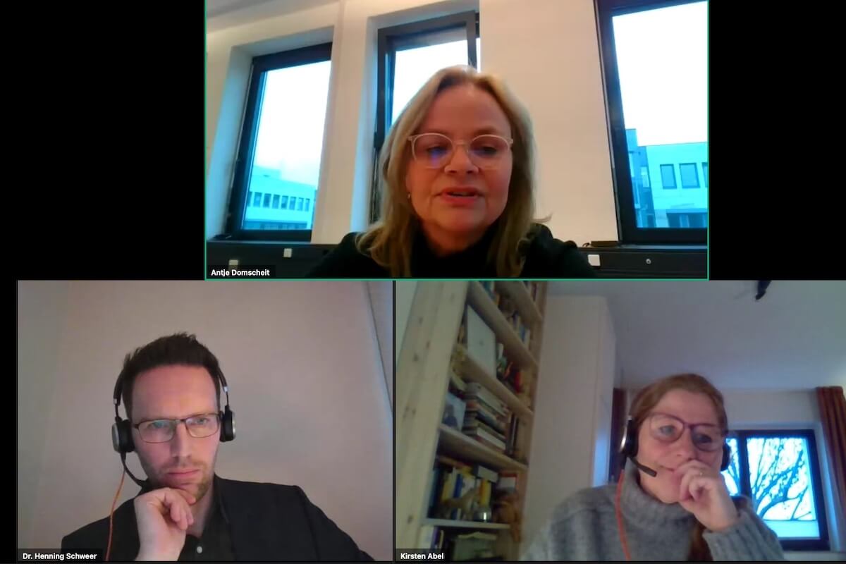 Antje Domscheit (BAS, oben) diskutierte zusammen mit Kirsten Abel und Dr. Henning Schweer (Foto: Screenshot)