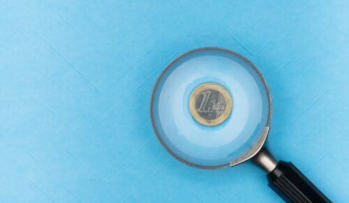 Unter die Lupe genommen: Der durchschnittliche Verdienst von Auszubildenden. (Foto: Unsplash)