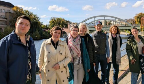 V.l.n.r.: Benjamin Skade, Anja Herzog, Juliane Winkler, Prof. Dr. Katja Boguth, Johannes Wünscher, Christiane Gollin, Tahnee Leyh (Foto: DBfK Nordost)
