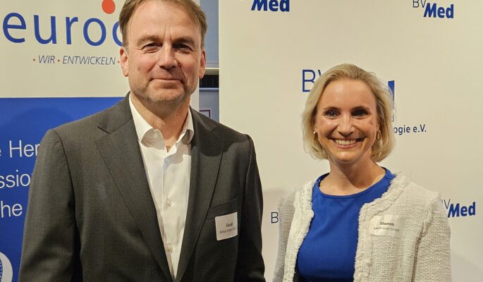 Eurocom-Vorsitzender Jürgen Gold und BVMed-Vizevorsitzende Dorothee Stamm. (Foto: BVMed/Eurocom)