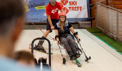 Das dynamische Herzstück der Rehacare: das Sport-Center in Halle 7. (Foto: Messe Düsseldorf / ctillmann)