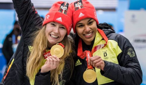 Laura Nolte und Deborah Levi (Foto: Tom Weller/VOIGT/DeFodi Images via Getty Images)