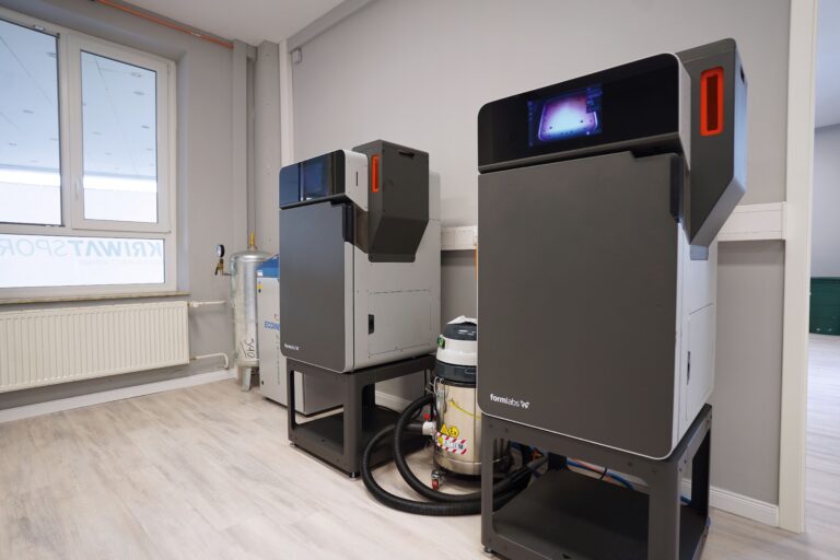 Die Kriwat GmbH setzt auf 3D-Druck als zukunftsträchtige technik für die Werkstatt. (Foto: Kriwat GmbH)