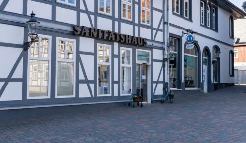 Achtung Denkmalschutz! Beim Umbau musste so manche Auflage des Denkmalschutzes beachtet werden. (Foto: OBV Storedesign)