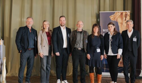 Die Referentinnen und Referenten beim Jobst-Symposium (v.l.):
Ralph Martig, Adeline Karadag, Malte Schmidt, Dr. med. Hans-Walter Fiedler,
Dr. Dr. Claudia Seger, Dr. Francisca-Blanca Calinescu, Dr. med. Tobias Bertsch. (Foto: Jobst)